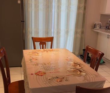 For Lease - 3153 Colonial Drive Unit# Bedroom C with Ensuite, Missi... - Photo 5