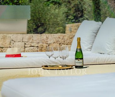 Maison à louer Mougins, Cote d'Azur, France13 000 EUR / Mois - Photo 5
