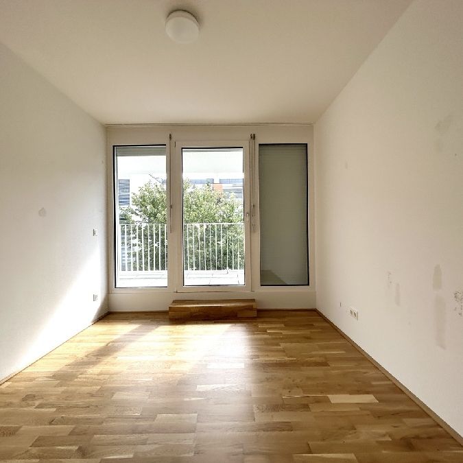 3 Zimmer Wohnung mit 15m² Loggia ab sofort verfügbar - Foto 1