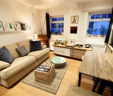 2 bedroom house to rent - Photo 1