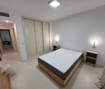 Luxury Apartment for rent in Nueva Andalucia, Spain - Photo 2