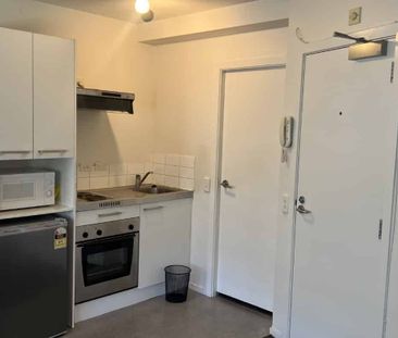 Studio Apartment Wellington CBD - Photo 2
