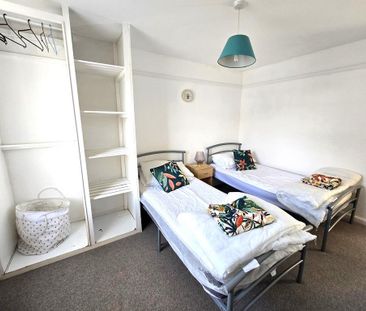 2 bedroom end of terrace house to rent - Photo 1