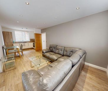 2 bedroom apartment to rent - Photo 3