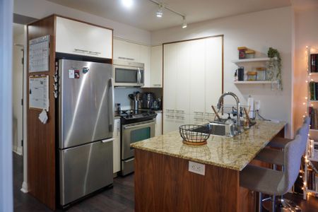 For Lease - 5 Valhalla Inn Road Unit# 611, Toronto, Ontario - Photo 5