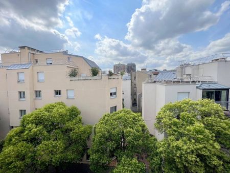 Rental Apartment Paris 11th - Photo 2