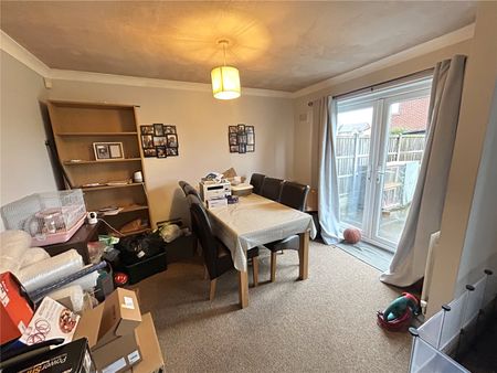 3 bedroom house to rent Northfield, Stenson Fields, DE24 - Photo 2