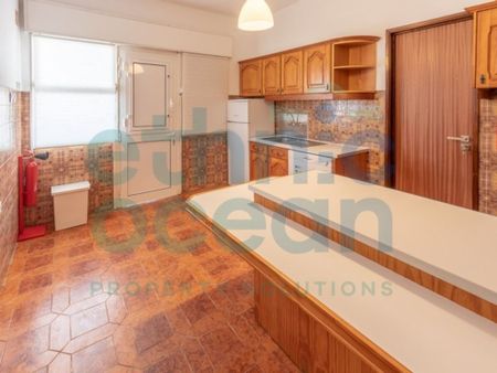 5 room luxury Flat for rent in Loulé, Portugal - Photo 3