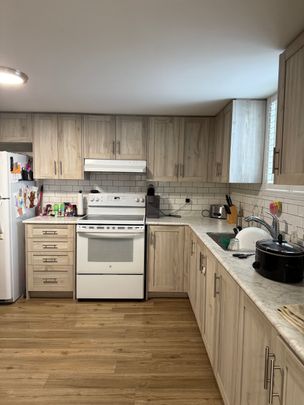 For Lease - 57 Simcoe Road Unit# Basement, Bradford West Gwillimbury, Ontario - Photo 1