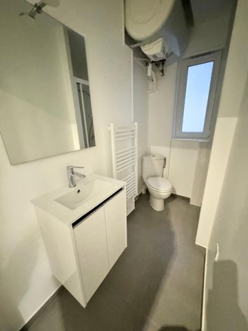 STUDIO A LOUER - PARIS 17EME ARRONDISSEMENT - 29.18 m - 1 090 € - Photo 5