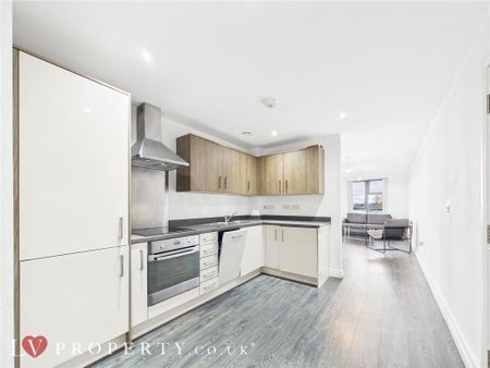 2 bedroom penthouse to rent - Photo 5