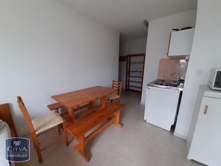 Location Appartement 1 pièce 20m² LE MANS 72000 - Photo 2