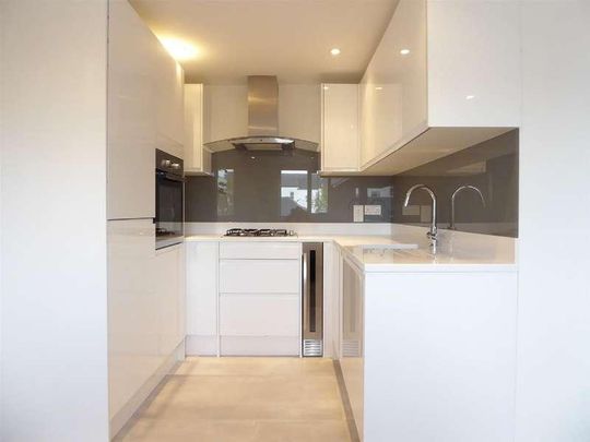 Alfred Road, Sutton, SM1 - Photo 1