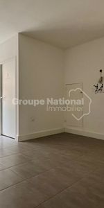 Location Appartement 1 pièce 24m² - Photo 4