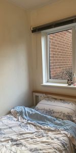 Room in a Shared Flat, Brymay Close, E3 - Photo 3