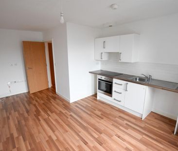 Erskine Street - Photo 1