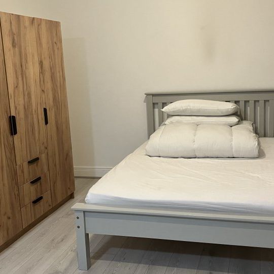 Studio for rent in Castleriada Grove, Dublin - Photo 1