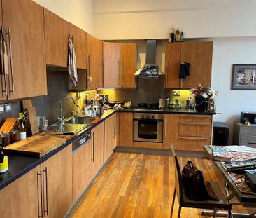 2 bedroom apartment to rent - Photo 5