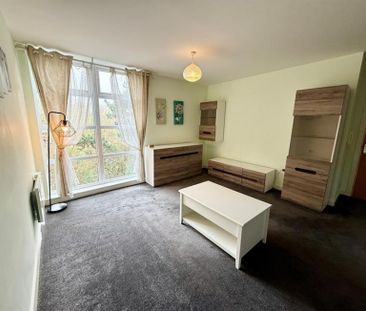 2 Bedroom Apartment To Let - Photo 6