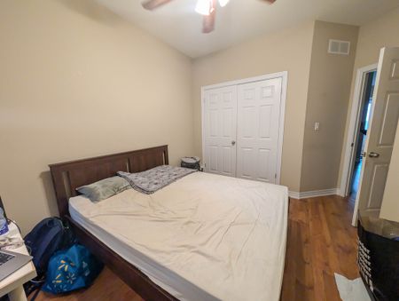 **ALL UTILITIES INCLUDED** STUDENT ROOMS FOR RENT IN ST. CATHARINES!!!! - Photo 2