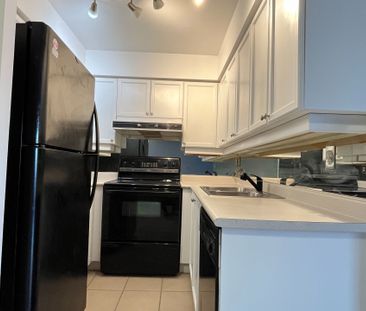 For Lease - 1 Rean Drive Unit# 1705, Toronto, Ontario - Photo 6