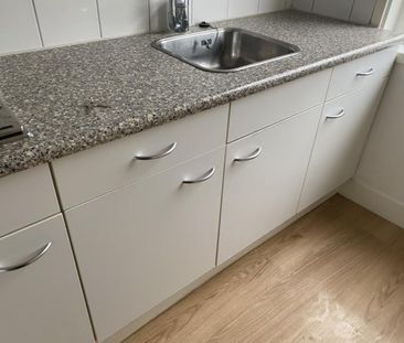 Te huur: Appartement Waldeck Pyrmontkade in Den Haag - Photo 3