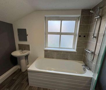 Park Street, Cleethorpes, DN35 - Photo 1