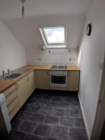 1 bedroom flat to rent - Photo 5