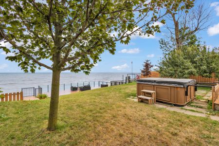 For Lease - 24 Trillium Avenue, Hamilton, Ontario - Photo 5