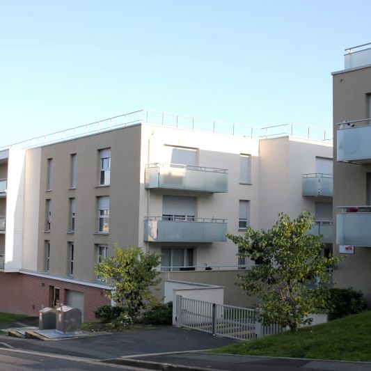 Location appartement T3 à Elbeuf - Photo 1