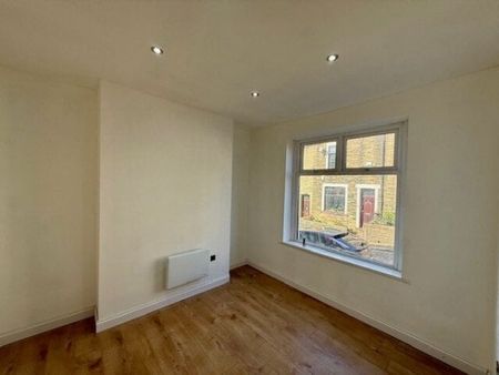 Moore Street, Colne, BB8 - Photo 5