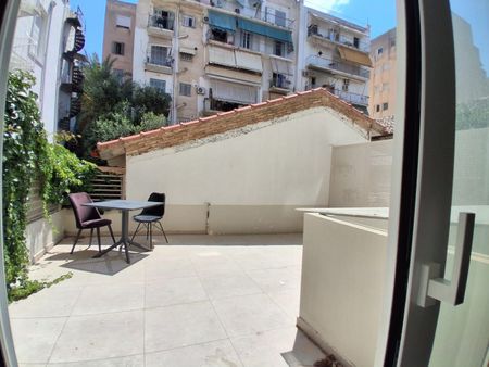 Studio/Γκαρσονιέρα για ενοικίαση Πλατεία Αττικής (Αττική) - Φωτογραφία 2