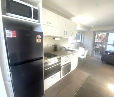 Central City Living! - Photo 3