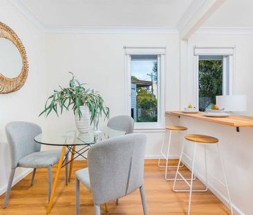 Beautifully Renovated Home in a Highly Sought-After North St Marys ... - Photo 4