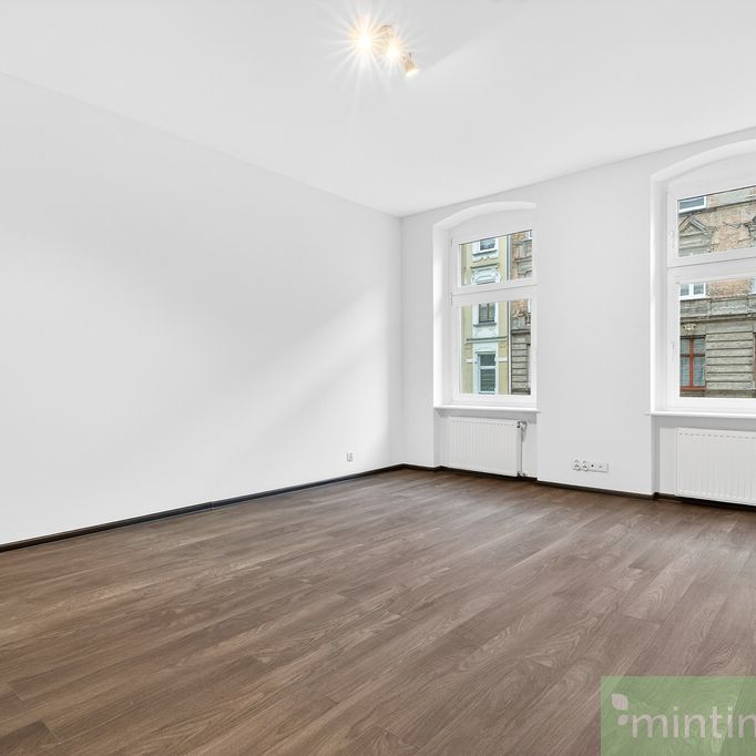 Duże mieszkanie w centrum! - Zdjęcie 1