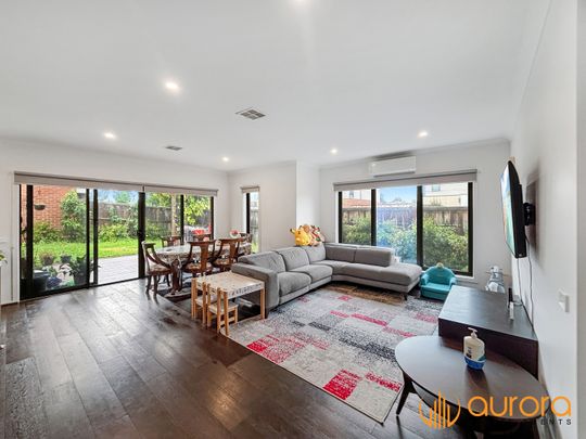 9 Kalamata Avenue, Lynbrook VIC 3975 - House For Rent | Domain - Photo 1