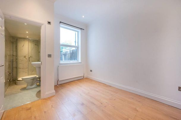 7 bedroom house to rent - Photo 1