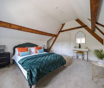 3 bedroom flat to rent - Photo 3