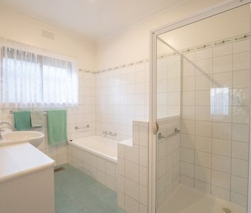 Well Presented 3 Bedroom Home - Photo 6