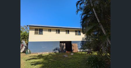 74 Western Road, Macleay Island, Qld 4184 - Photo 5