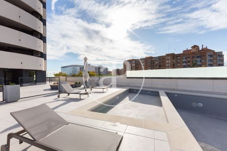 Penthouse for rent with Terrace in Safranar (Valencia) - Photo 2