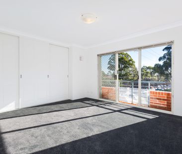 North Facing Apartment - Photo 2