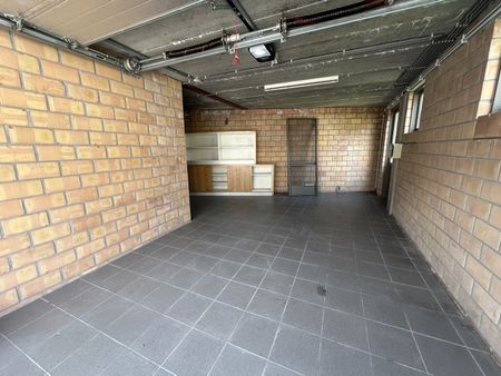 Zeer goed uitgeruste woning met garage en tuin! - Photo 4