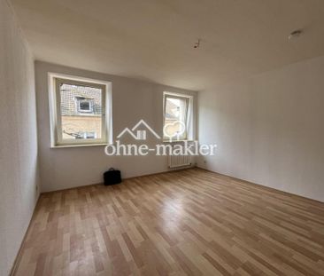 Helle 3,5-Zimmer-Wohnung, frei ab sofort - Foto 1