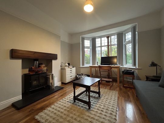 Water End, York - Photo 1