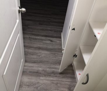 For Lease - 43 Aloma Crescent, Brampton, Ontario - Photo 4