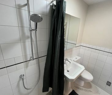 Welcome to Chevron Suites - Photo 2