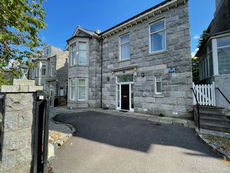 Beaconsfield Place, West End, Aberdeen, AB15 4AD - Photo 5