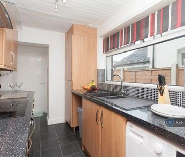 2 bedroom terraced house to rent - Photo 6