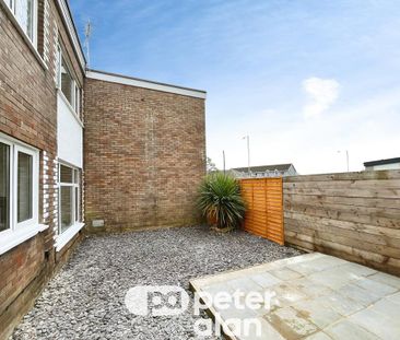 3 bedroom terraced house to rent - Photo 4
